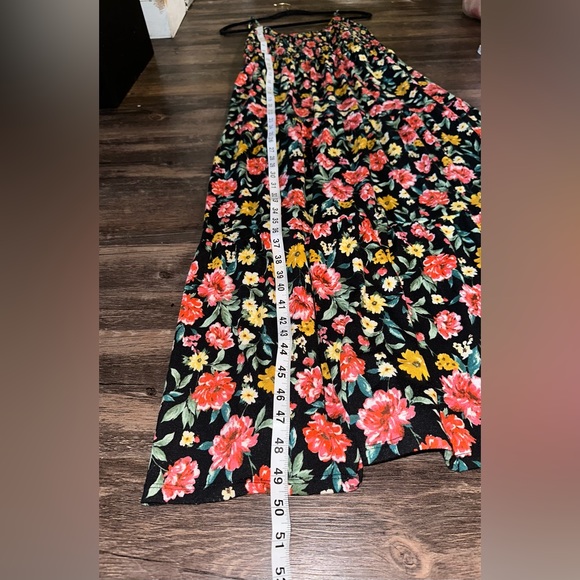 Colorful Floral Rose Tiered Flowy Maxi Dress Smocked Top Size 1X - Picture 7 of 13